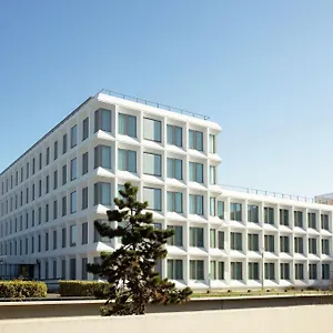 **** מלון Hilton Garden Paris Orly Airport צרפת